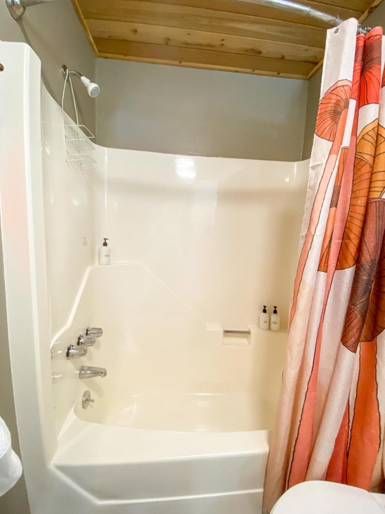 فيلا Cozy Retreat Just Minutes From بيتش ماونتن المظهر الخارجي الصورة